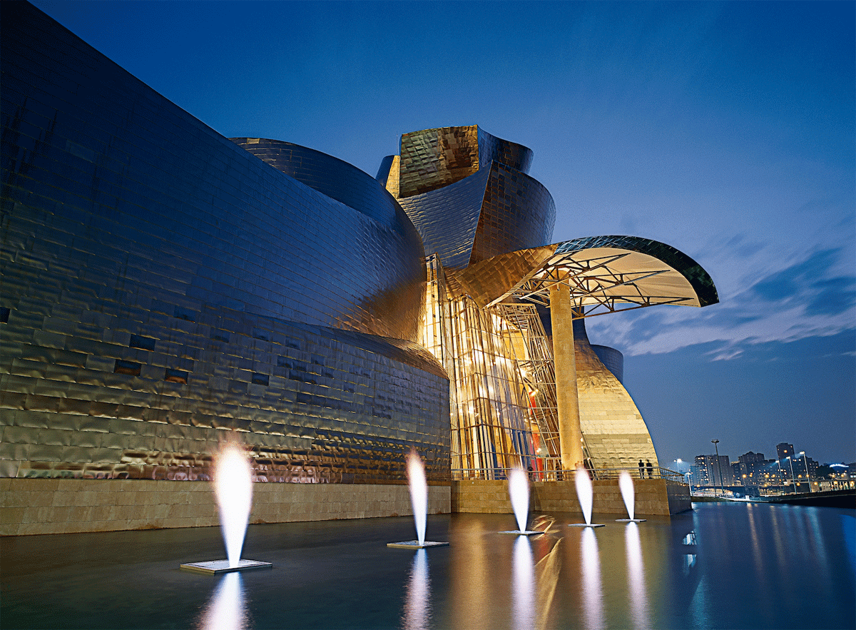 Musée Guggenheim Bilbao de nuit