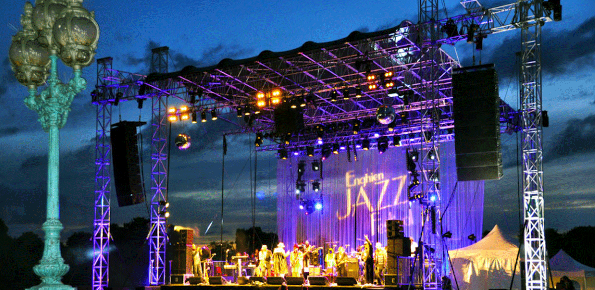 Barrière Enghien Jazz Festival scene