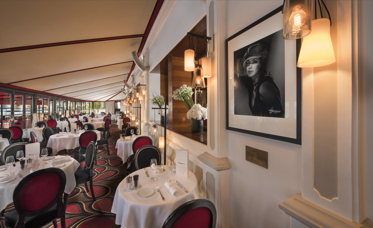 Fouquet's restaurant avenue George V