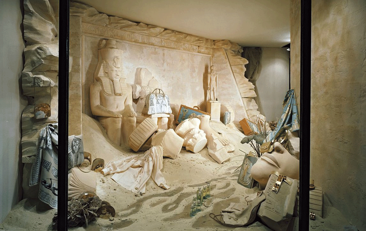 Exposition Hermès - vitrine Egypte