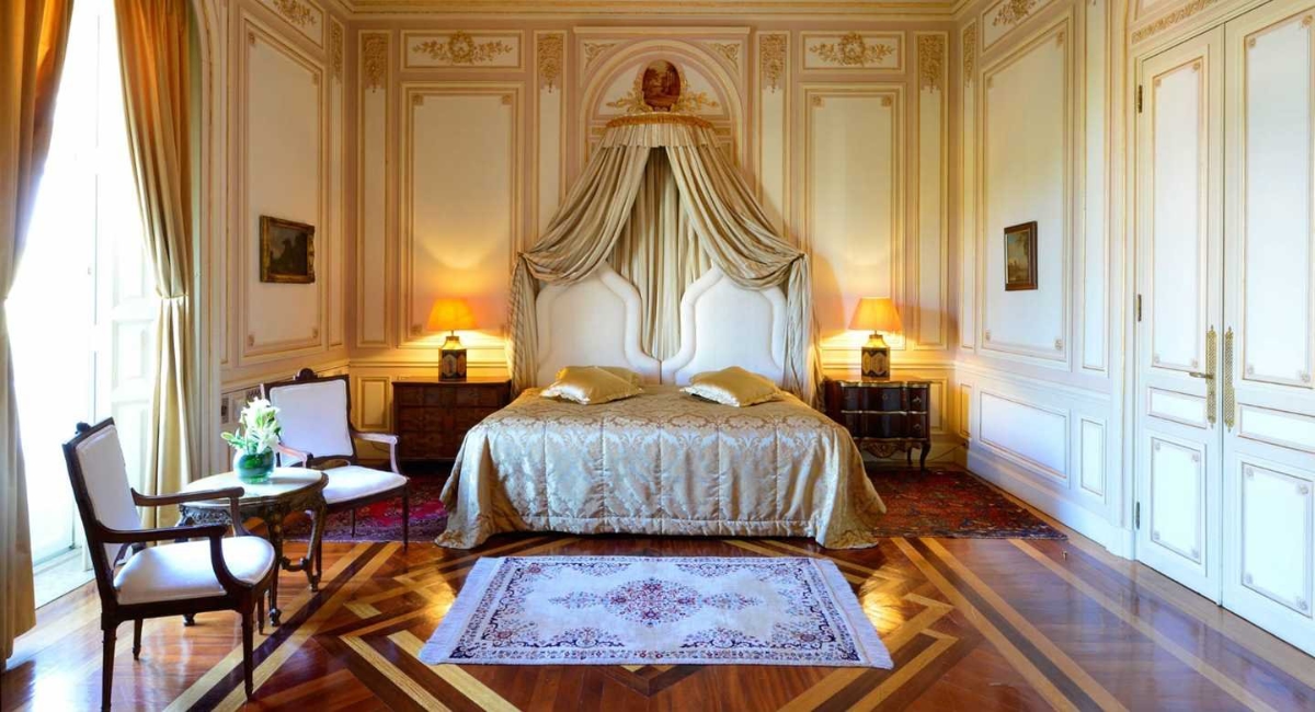 Lisbon Pestana Palace suite