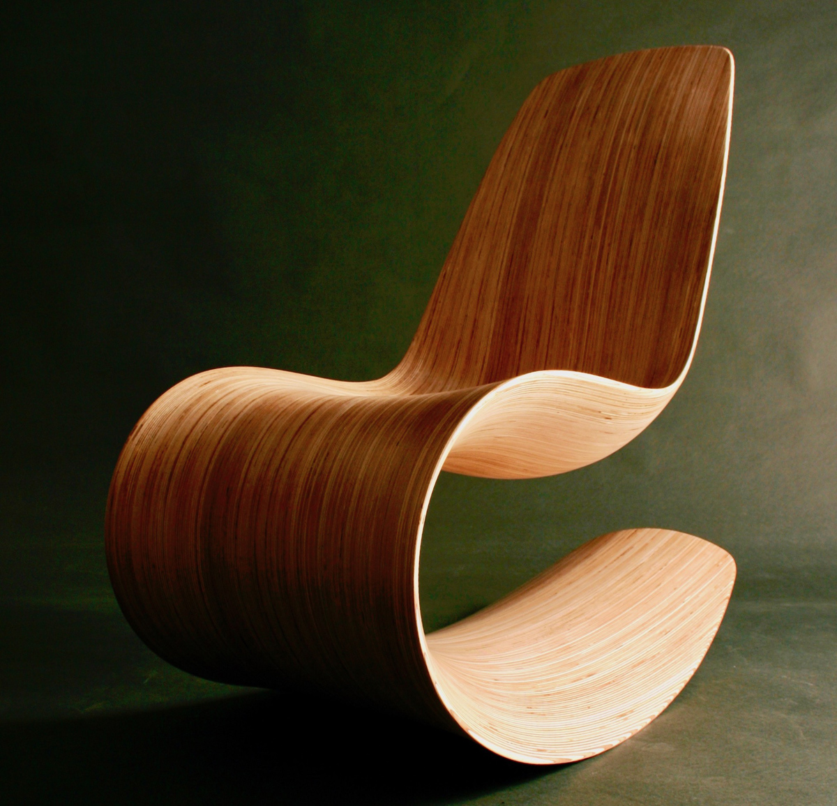 One-piece wood rocking chair