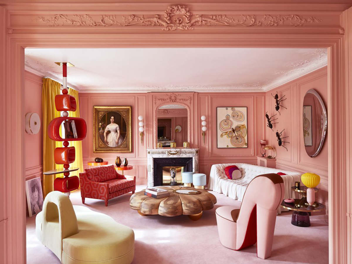 Rouge Absolu powdery pink living room