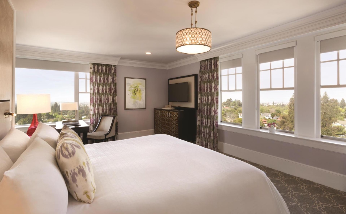 The Claremont Club & Spa bedroom