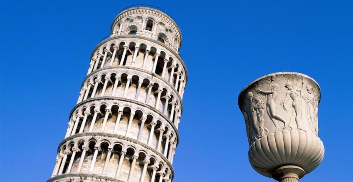 details of the tower of pisa