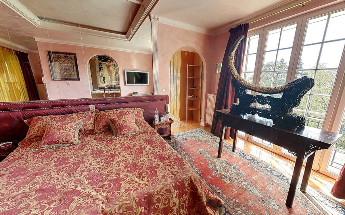 Manor-villa Walloon Brabant bedroom - Belgium