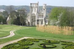 Célèbres, secrètes, 35 abbayes à découvrir en Normandie