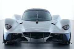 Le prototype Aston Martin Valkyrie entre en production