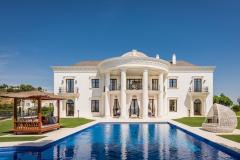 Une villa de style palatial sur les hauteurs de Marbella, en Espagne