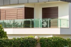 Installés par un professionnel, les volets roulants vous assurent la sécurité, le confort et l'isolation du logement. © mister Big - Getty images