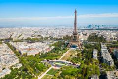 Le marché francilien concentre 30 % des transactions de l’immobilier de prestige. © saiko3p – Getty Images