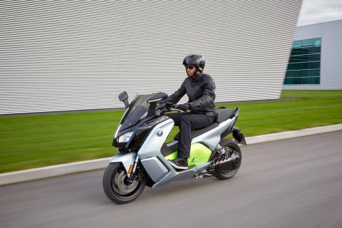 Scooter BMW C-Evolution, le rider de la mobilité urbaine 100 % électrique !