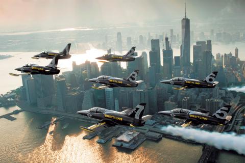 La Breitling Jet Team American Tour défile à New York