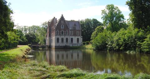 La fête médiévale au château d'Elewijt, en région flamande