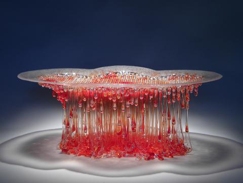 Jellyfish, les centres de table en verre de Daniela Forti