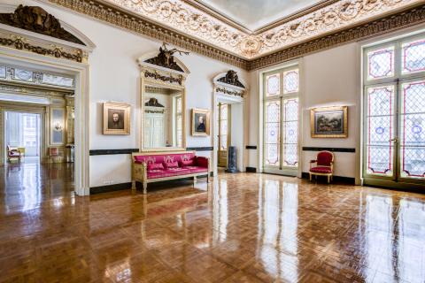 Palais Vivienne, sept salons de réception chargés d'histoire
