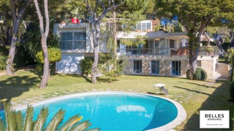 Provence-Alpes-Côte d'Azur : les trophées immobiliers de Saint-Jean-Cap-Ferrat