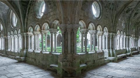 <em>Modifier Article</em> Abbaye de Fontfroide, un ensemble architectural millénaire