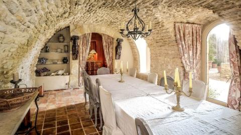 <em>Modifier Article</em> Mas provençaux : au cœur du Petit Luberon, à Ménerbes