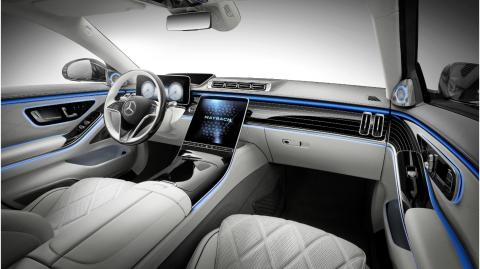 <em>Modifier Article</em> Mercedes-Maybach Classe S, la nouvelle définition du luxe