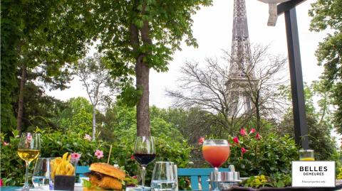 <em>Modifier Article</em> Restaurants parisiens ouverts tout l’été : la table est mise