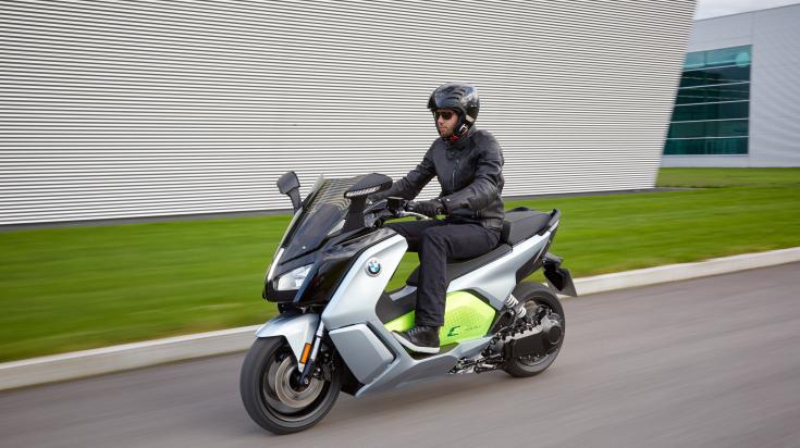 BMW C-Evolution, ¡movilidad urbana con un scooter 100% eléctrico!  |  Revista Belles Demeures