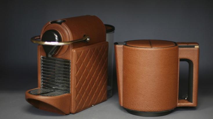 Leather-clad coffee machines at home 
